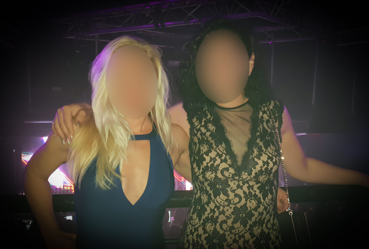 Unlocking the Secrets to an Unforgettable Threesome with a Single Woman: A Comprehensive Guide for Couples